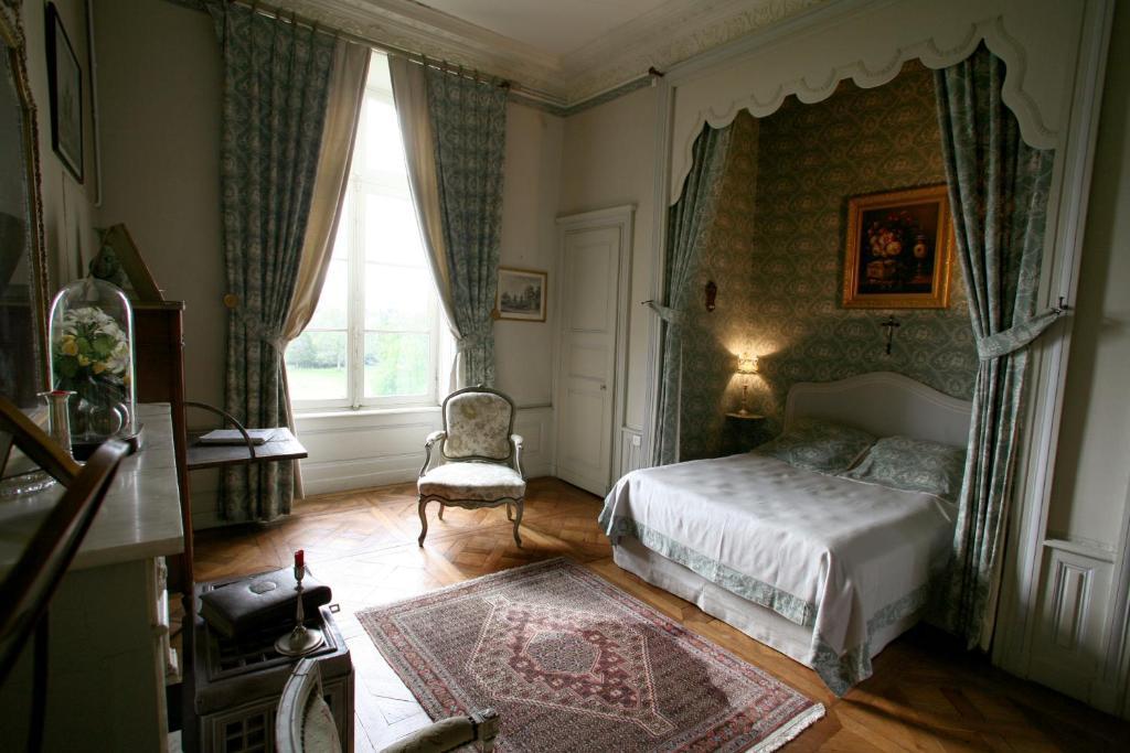 Château de Beaujeu Sens-Beaujeu Quarto foto